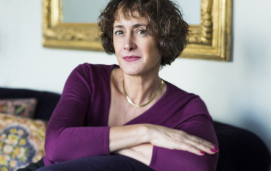Portrait de Belinda Cannone realise a son domicile (bureau) a Montmartre a Paris le 17 novembre 2023