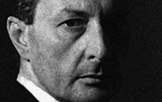 Portrait_Robert Alexis Portrait_Robert Alexis