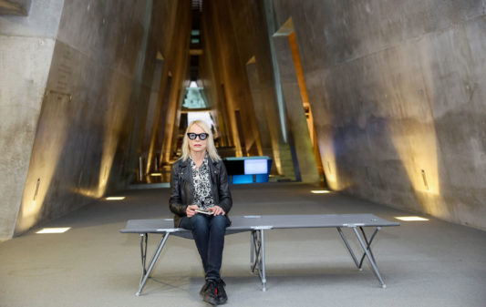 Laure-Adler-011(web)